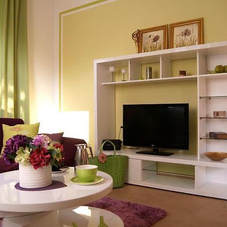 Apartment Romantik Flair Преров Стая снимка